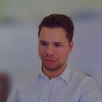 Adam Bladowski的照片