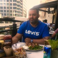 mostafa moghadam's Photo