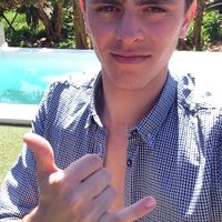 Louis Camus的照片