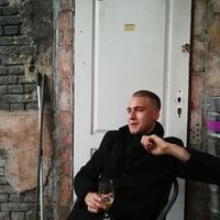 Jarek Hłasko的照片