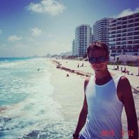 Artur Artur的照片