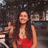 Işık Demirhan's Photo