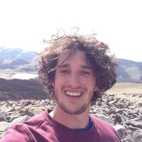 Angus Keillar的照片