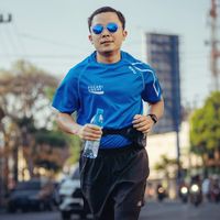 Helik Susilo的照片