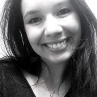 Tamires Zwirtes's Photo