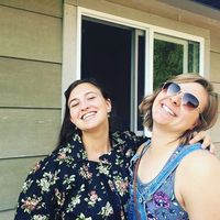 Erin Oppenheim的照片