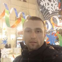 Ayubdzhon  Mashrapov的照片