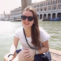 Medea Khidesheli的照片