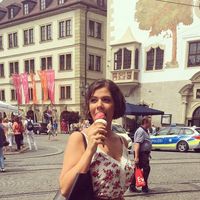 Anni Michel的照片