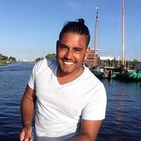 Divano Sisei's Photo