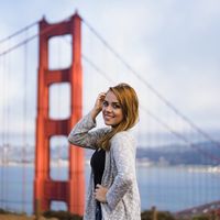 Júlia Bazolli的照片