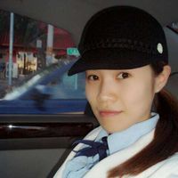 Alexandra Lee's Photo