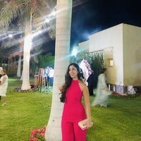 Farah Wally的照片