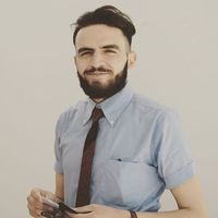 Louay Tahri的照片