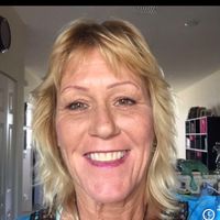 Gail Charles的照片