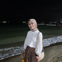 Nindya+Puji Setiyaningtyas's Photo