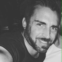 Andrea Gandolfo的照片