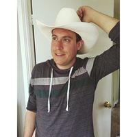 Tyler Demers的照片