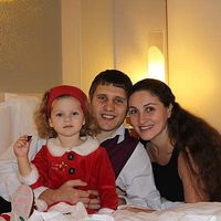 Oxana and Alexey Zakamskov's Photo