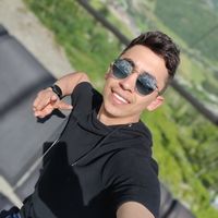 Vasili Cusnir的照片