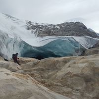 Nawell Bindi的照片