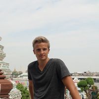 Mathis Bjoerner的照片