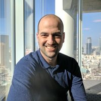 Niv Calderon的照片