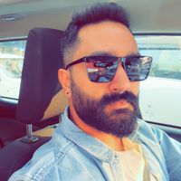 Suyash Shukla's Photo