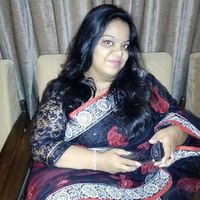 Rasika Dhawan的照片