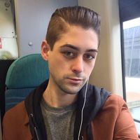 Callum Brown的照片