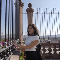 Elizabeth Macedo的照片