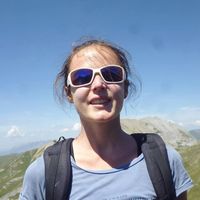 Léonie Reyx的照片