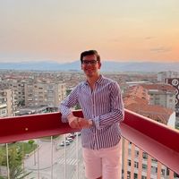 Arman Angishan的照片