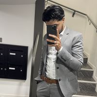 Sofiane Bouchaala's Photo