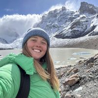 Caroline Hoff's Photo