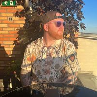 Ryan Harris的照片