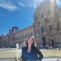 Nisa Yalcinkaya的照片