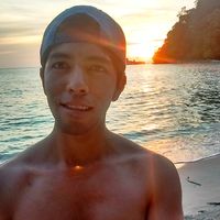 Alex Anzaldo的照片