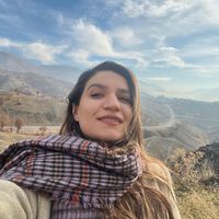 Semiha Yıldız's Photo