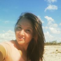 Alena Syhanova's Photo