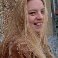 Lucie Lecoquierre的照片