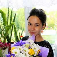 Gulnara Khalyaeva的照片