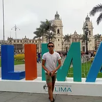 Juler Saavedra Isuiza的照片