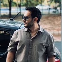 reza asghari's Photo