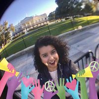 Johanna Douglas的照片