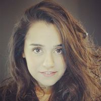 Fotos de Hande Oyku Ekman