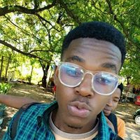 Ally Mwajiri的照片