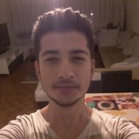 Sinan Yügünt的照片