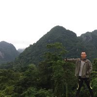 Le Tieu Minh的照片