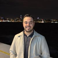 Alper Karademir的照片